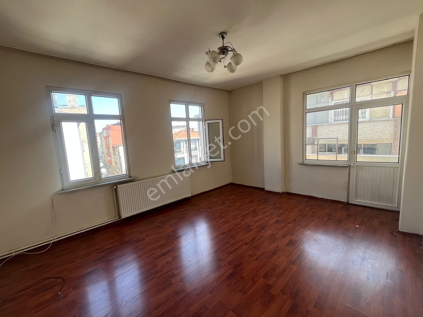 Esenler Davutpaşa Mahallesinde Kiralık Daire