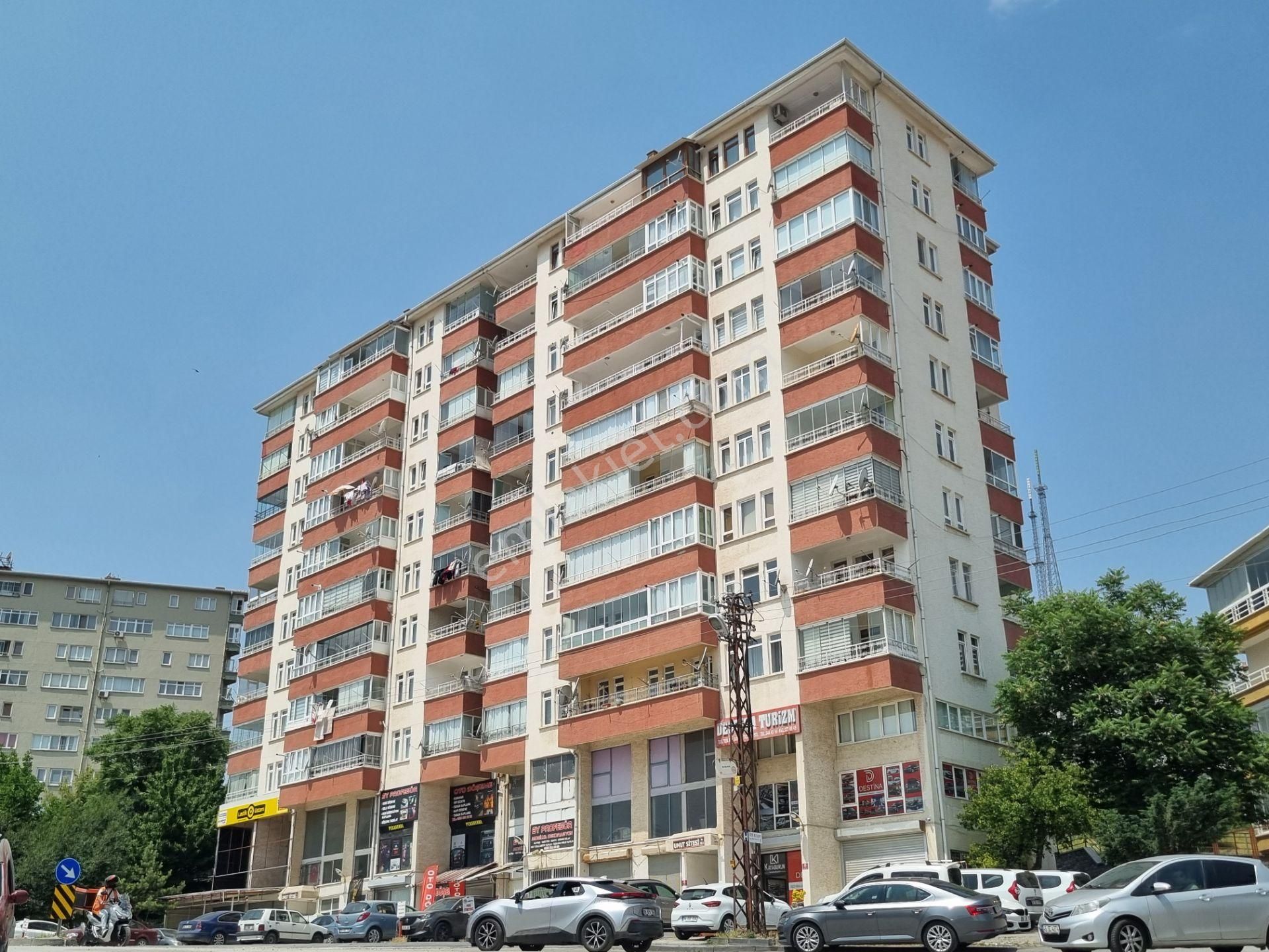 Antares Avm & Şehir Hastanesi Mevkiinde 3+1 8.kat Güney Manzaralı Asansörlü Full Yapılı