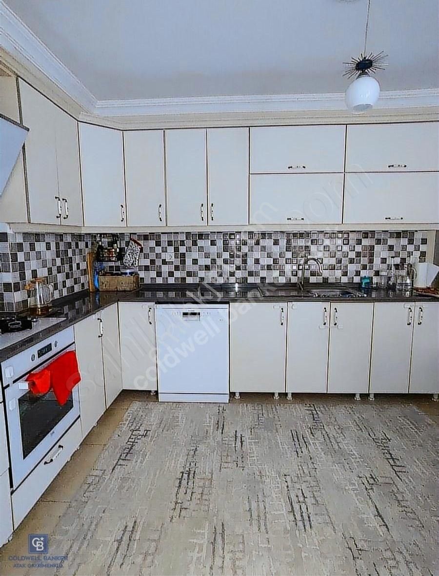 Çeşme Dalyan Da Kiralık 3+1 Daire - Görsel 12