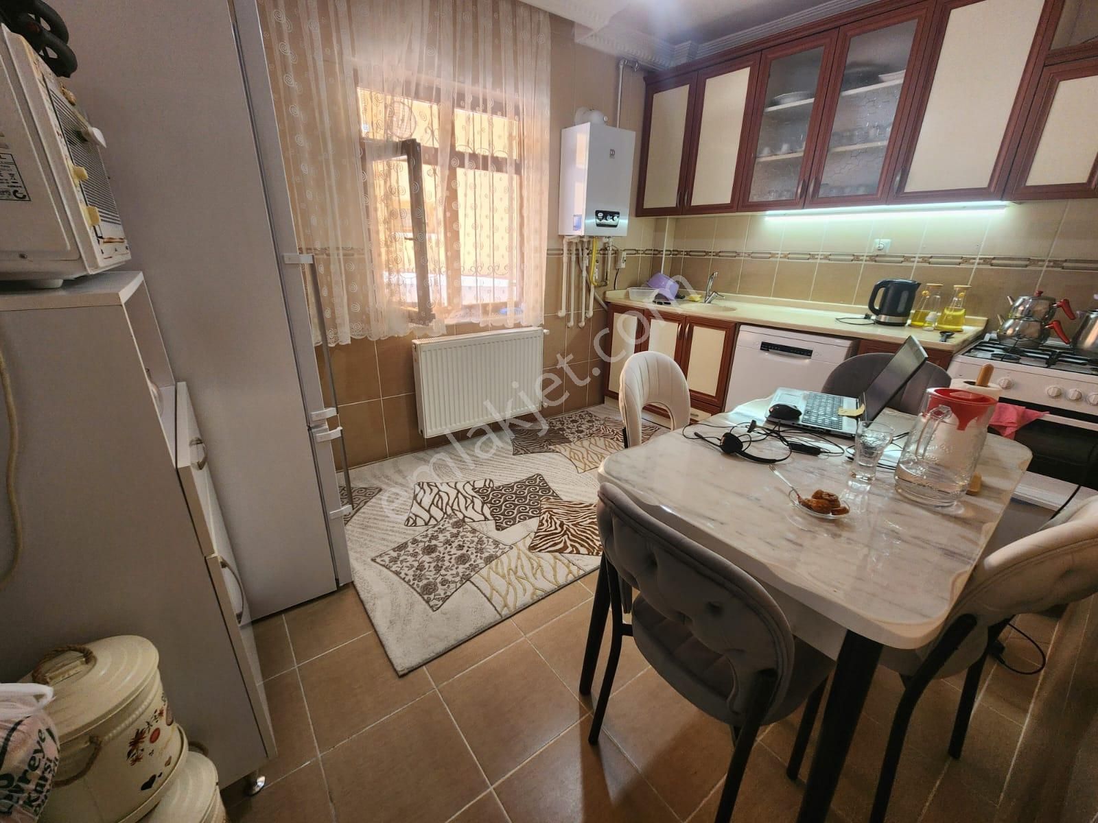Efe Emlak Yatırım'dan Etlik Şehir Hastanesi Yakını 3+1 Satılık Daire..!!