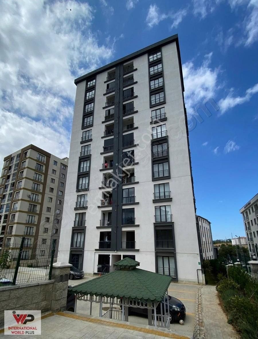 Tuzla Aydınlı Assun Defne Evleri Projesinde Satılık 3+1 Daire