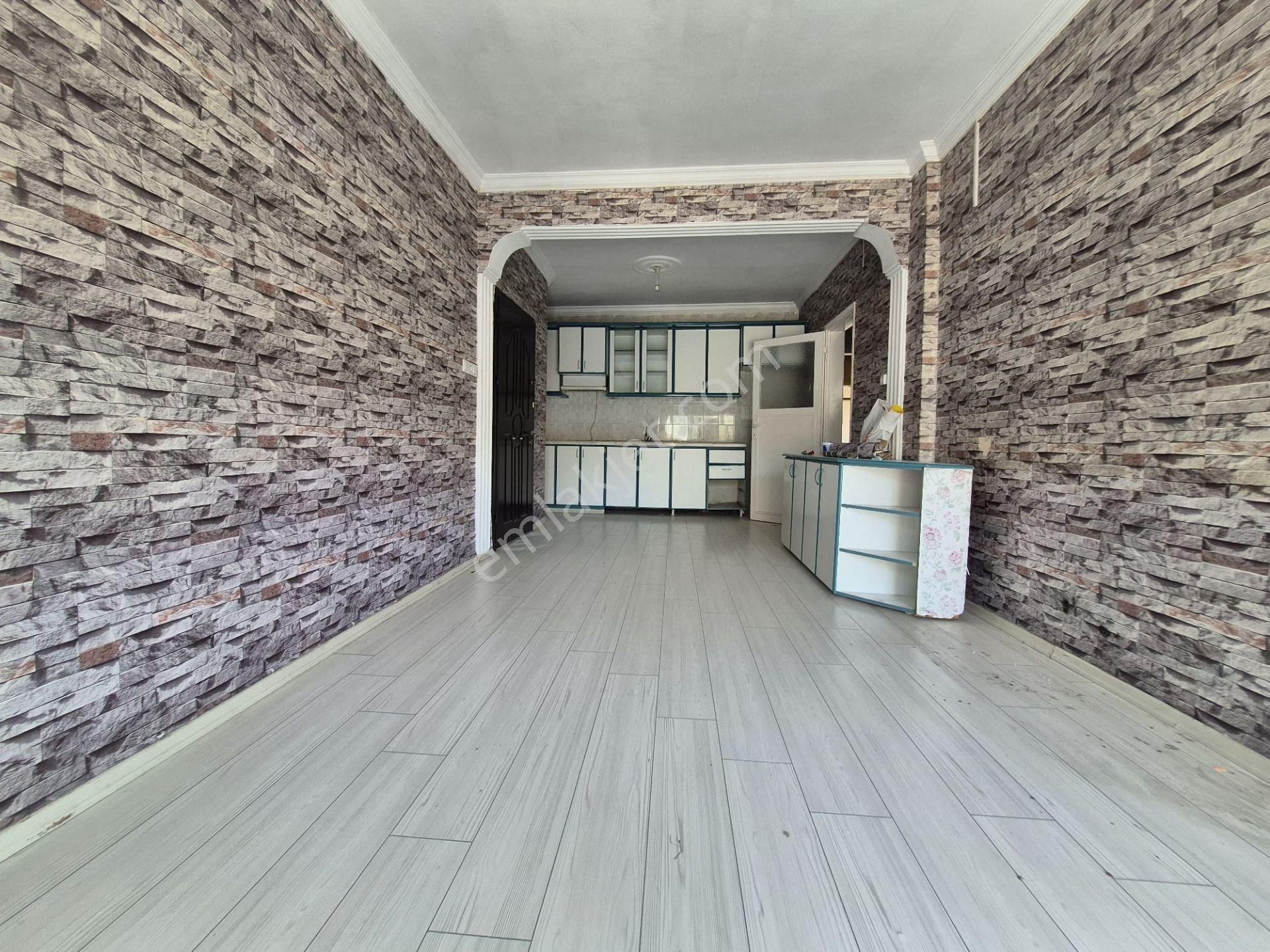Buca Ufuk Mahallesin De Merkezi Konum Da Kiralık Daire
