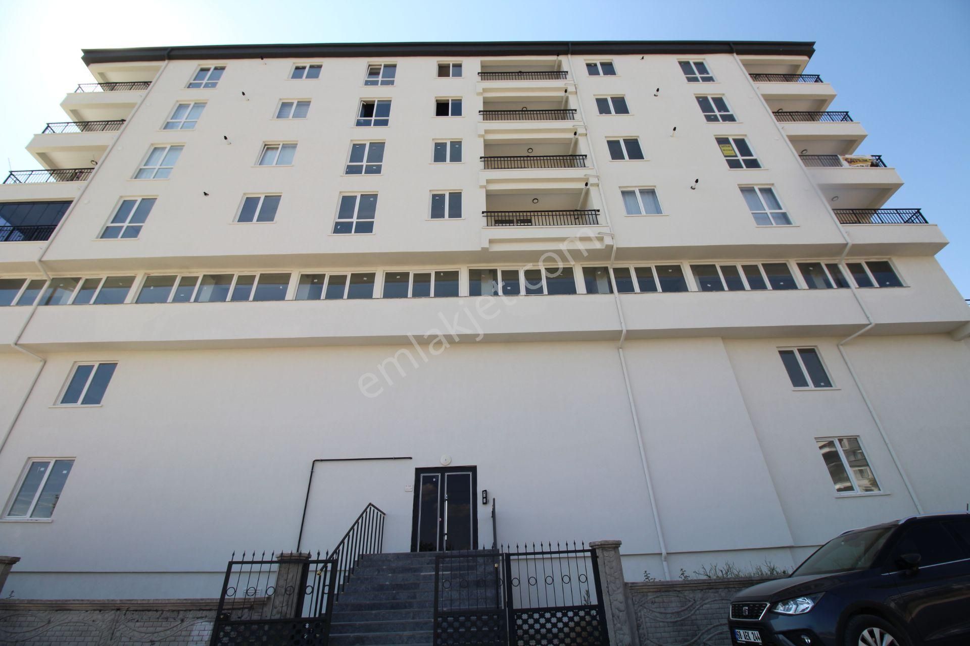 Aksaray Küçük Bölcek Mh Nevşehir Yolunda 3+1 Satılık Lüks Daire