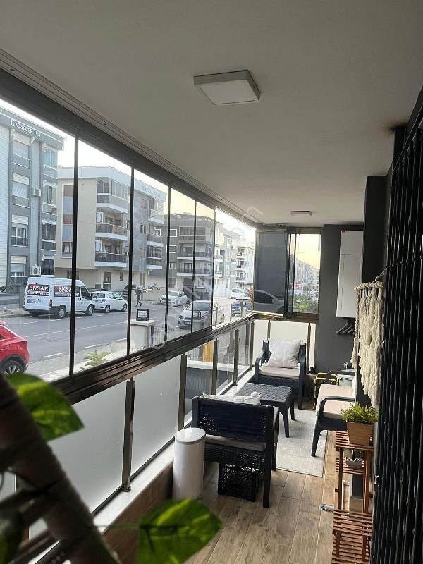 Öner Emlak'tan Irmak Mah.gaziemir Bakımlı Lux Ters Dubleks K-1520