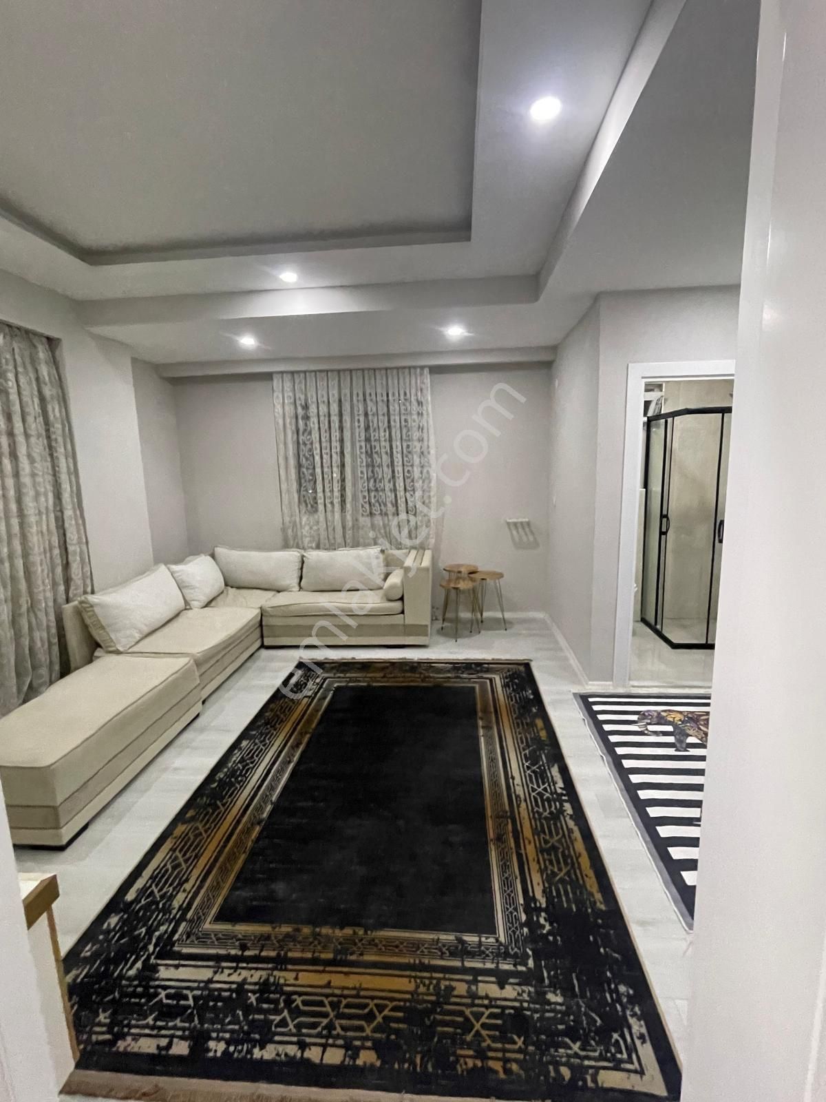 Kepez Devlet Hastanesi Yakınında Eşyalı Kiralık Daire