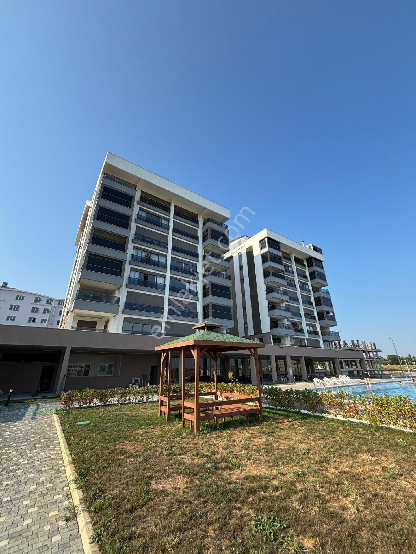 Usta Gayrimenkul'den Gedik'te Satılık Sıfır Ultra Lüks 3+1 Daire