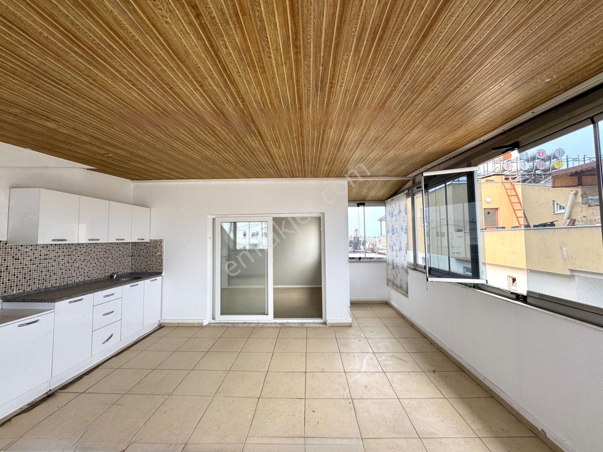 Gebizli Mahallesi Asansörlü Ayrı Mutfaklı Geniş Dubleks - Görsel 20