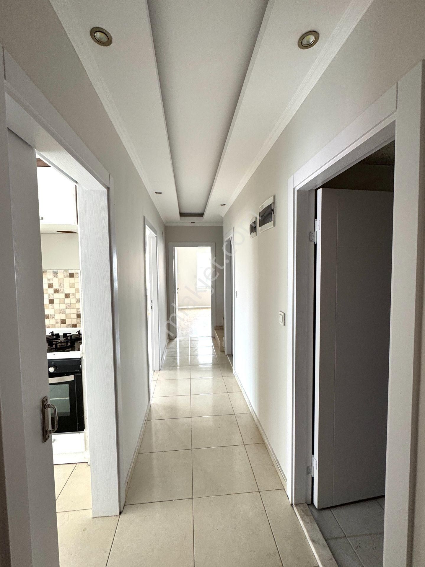 Gebizli Mahallesi Asansörlü Ayrı Mutfaklı Geniş Dubleks - Görsel 10