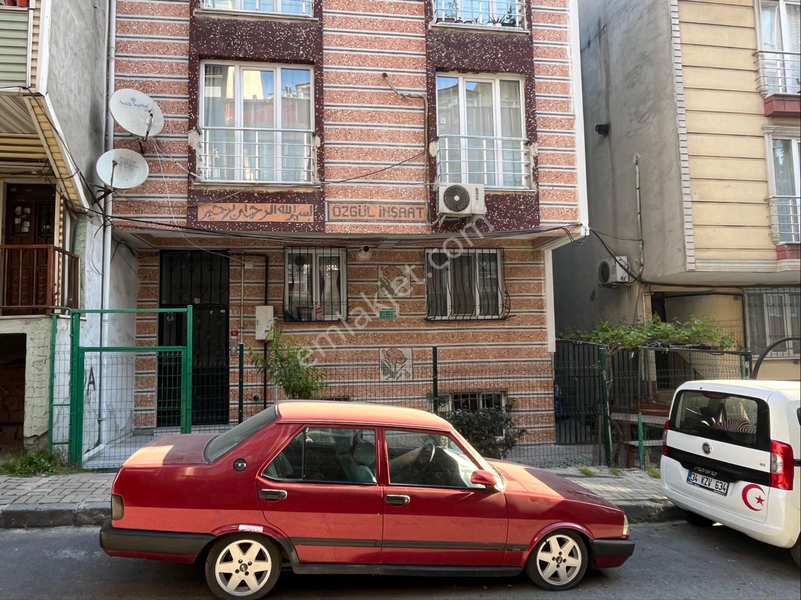 Sahibinde Mehmet Akifte Satılık 2+1 Daire