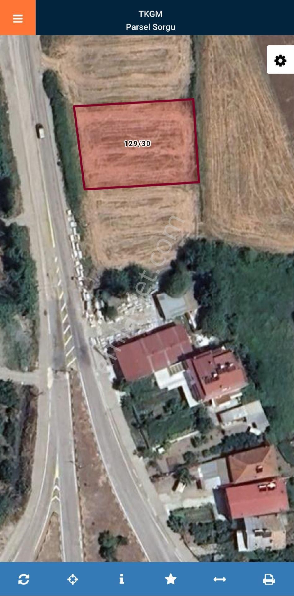 Muhteşem Konumda Köy İçi İmarlı Arsa