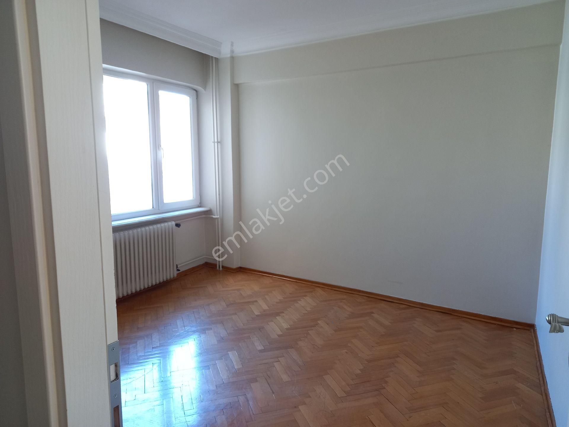 Bursa Altıparmakta Bakımlı Satılık Daire - Görsel 14