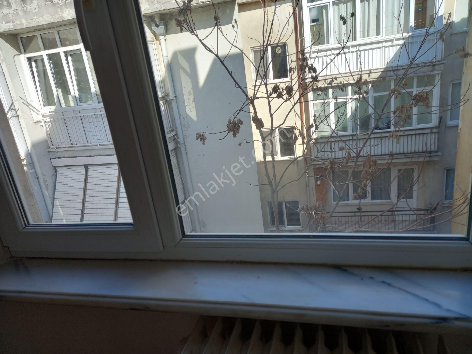 Bursa Altıparmakta Bakımlı Satılık Daire - Görsel 13