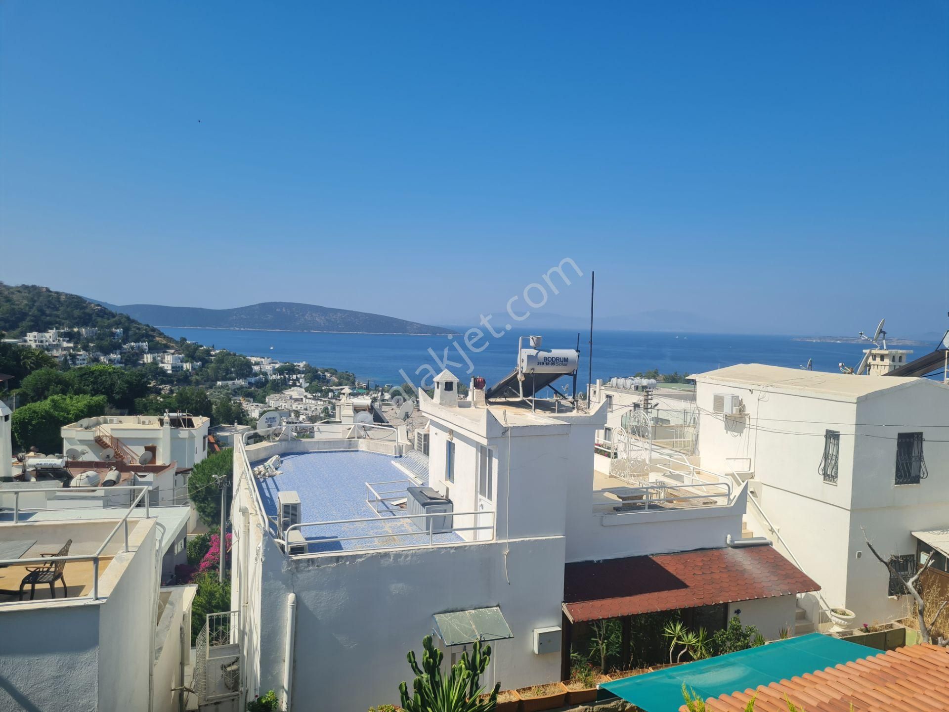Bodrum Kumbahçe De Satılık Deniz Manzaralı Dubleks