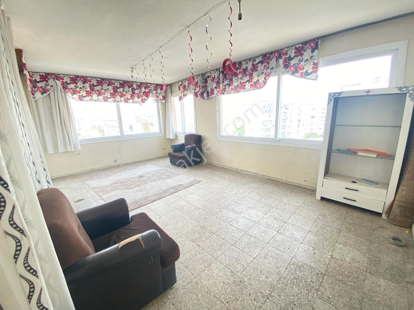 Prestij'den Kiremithane'de Asansörlü Geniş Oturumlu 3+1 Daire