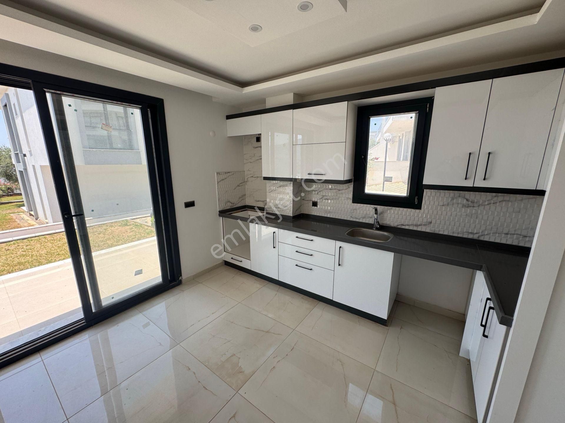 Didim Akbük Garden Life Sitesinde Lüks Villa - Deniz Ve Doğa Manzaralı - Görsel 8