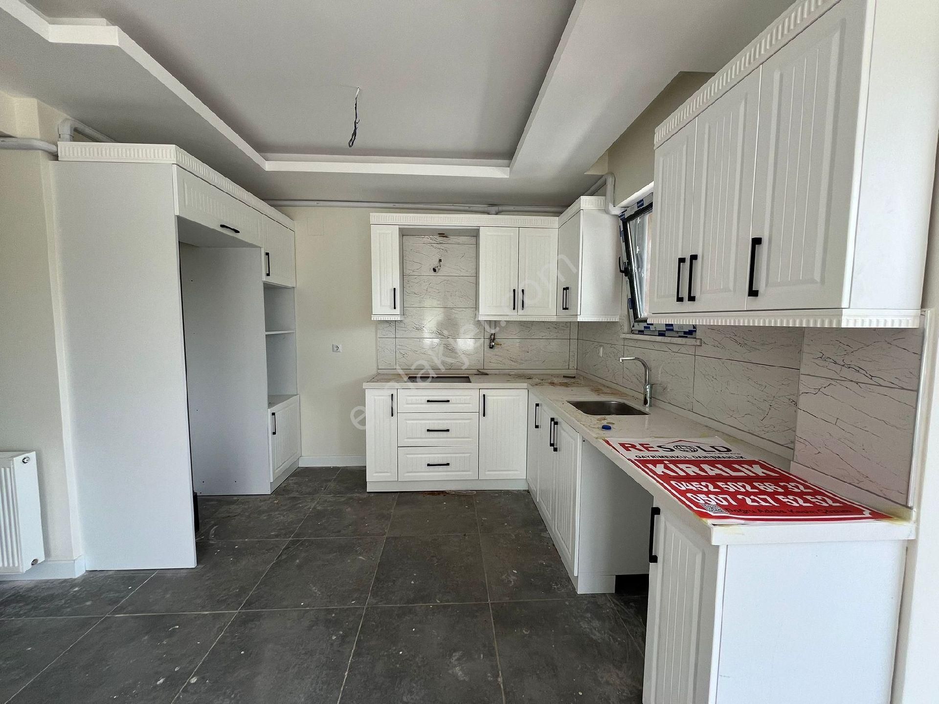 Resold Gayrimenkul'den Gölevi Mah. Çarşı Konakları Kiralık 2+1 Daire