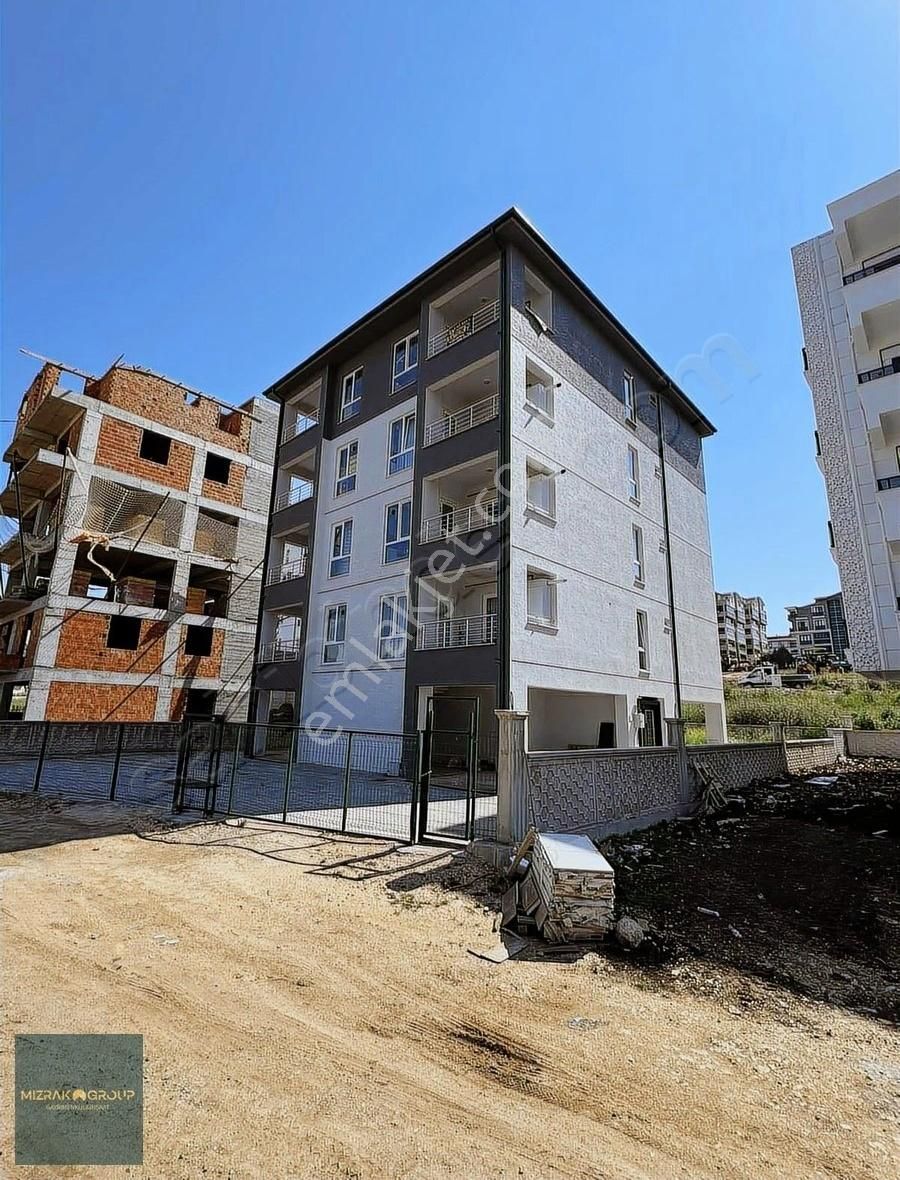 Hamitler'de Tek Blok'lu Sitede Parka Cephe 2+1 Sıfır Daire