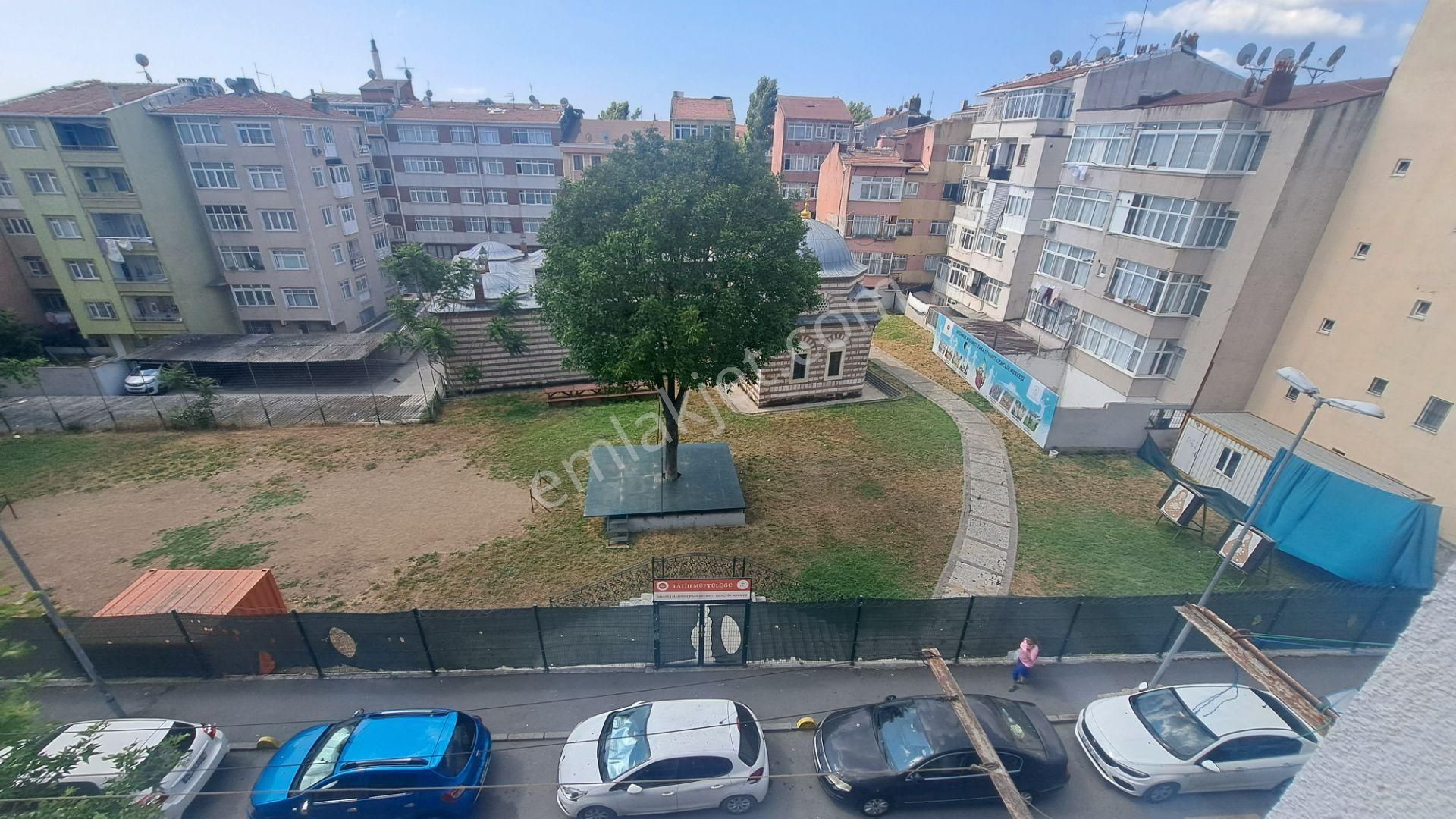 Fatih Seyitömer Mah.kiralık Kısmi Eşyalı Daire