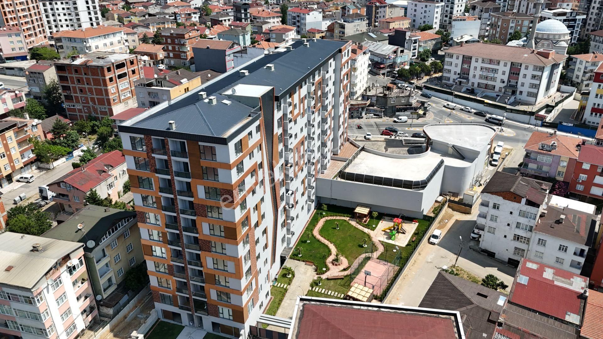 Kurtköy'de 3+1 Sıfır Lüks Daire 9.kat Açık Ve Kapalı Otoparklı