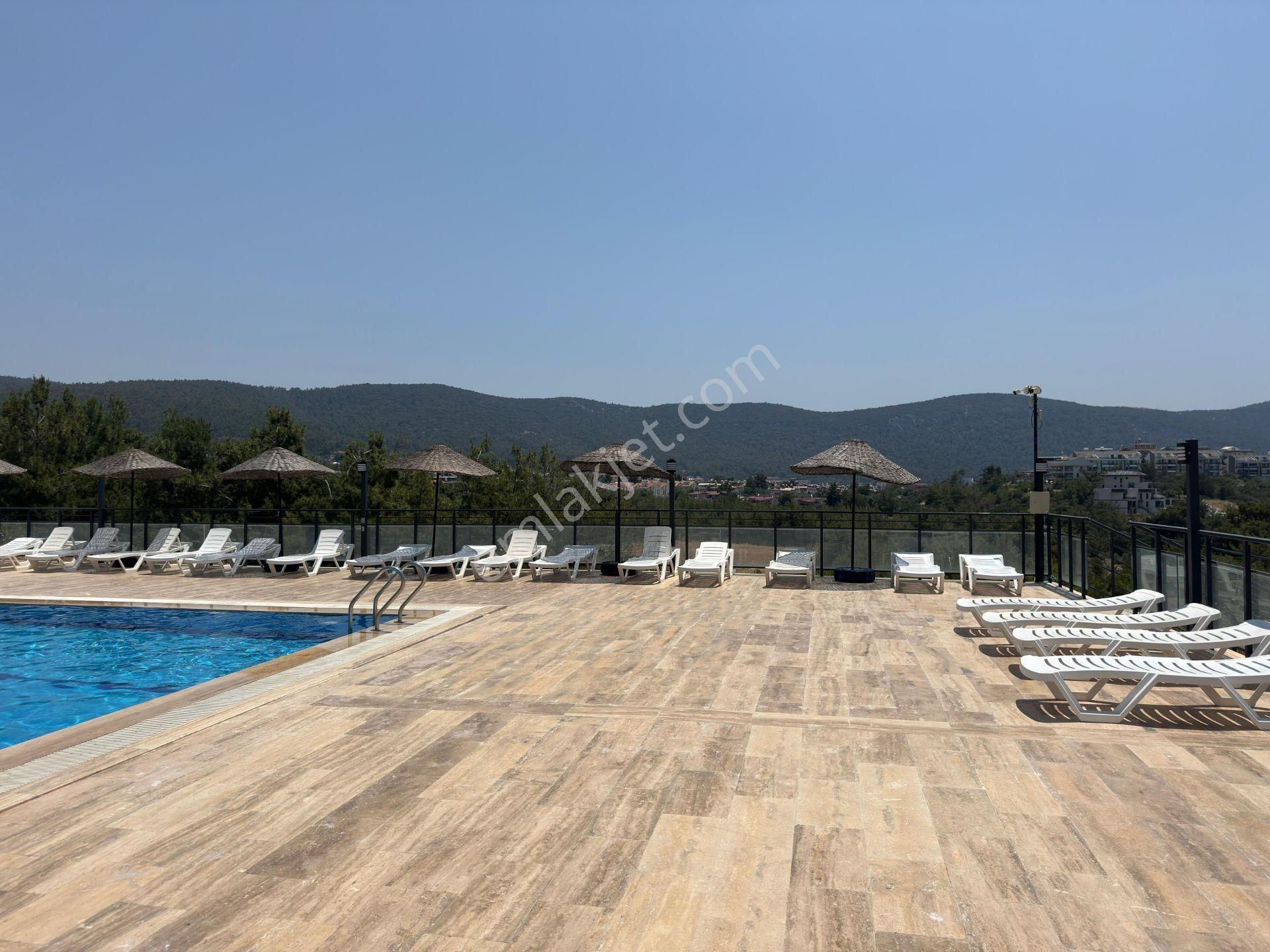 Didim Akbük Garden Life Sitesinde Deniz Manzaralı Lüks Daire - Görsel 3