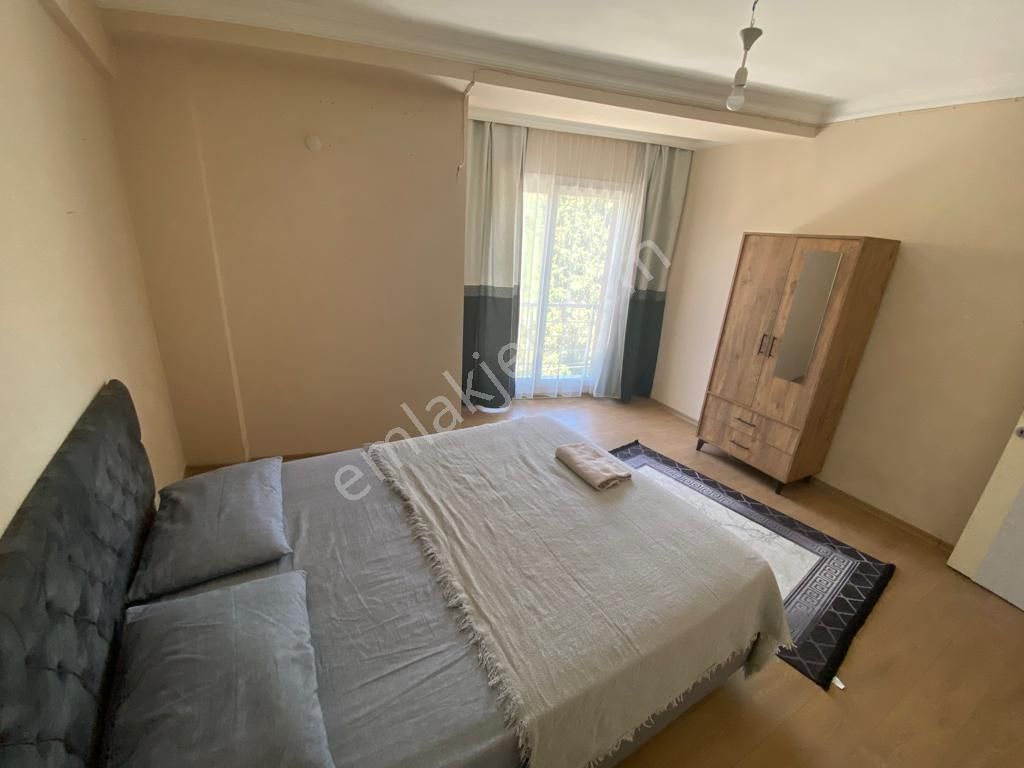 Buca Günlük Kiralık Apart Daire