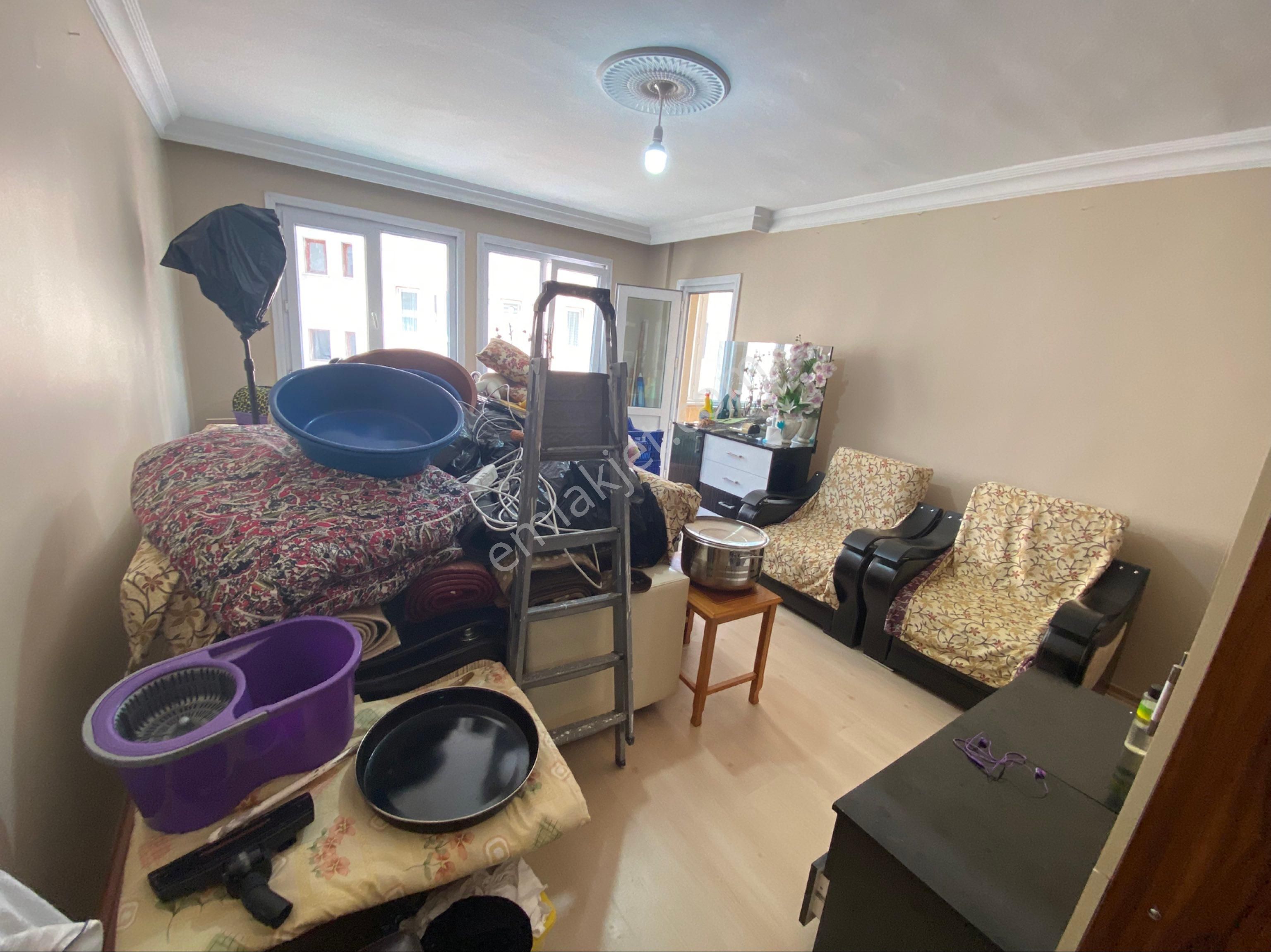 Satılık Site İçinde 2+1 100m2 2 Kat Daire Eray İnşaat Emlak