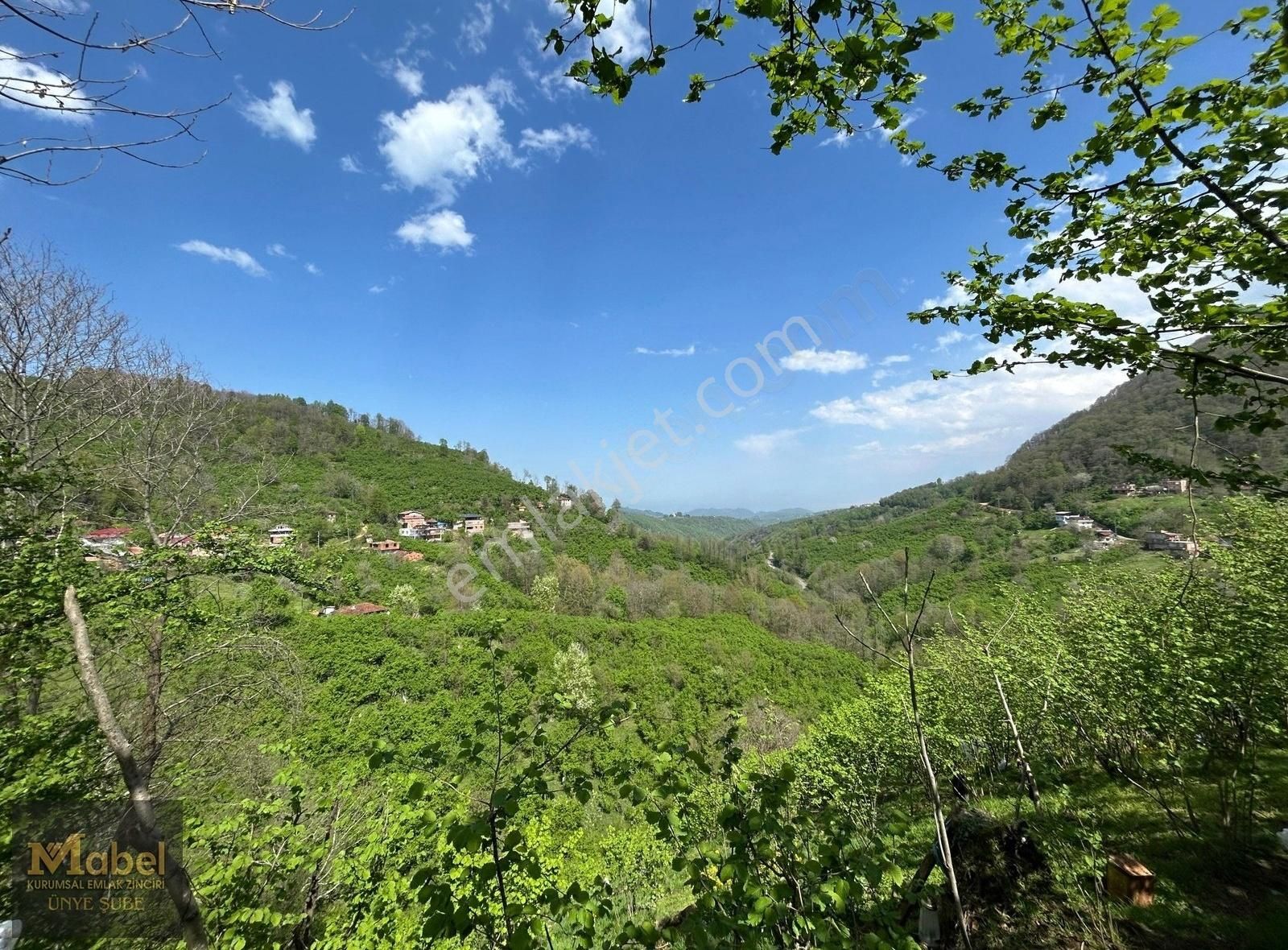 Mabel'den Yiğitler Mevki Manzaralı Müstakil Tarla 1384m2