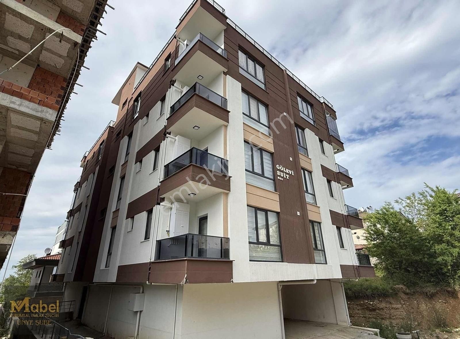 Mabel'den-*gölevi Suit* Eşyalı*batıpark Yanında* Fırsat Sizlerle