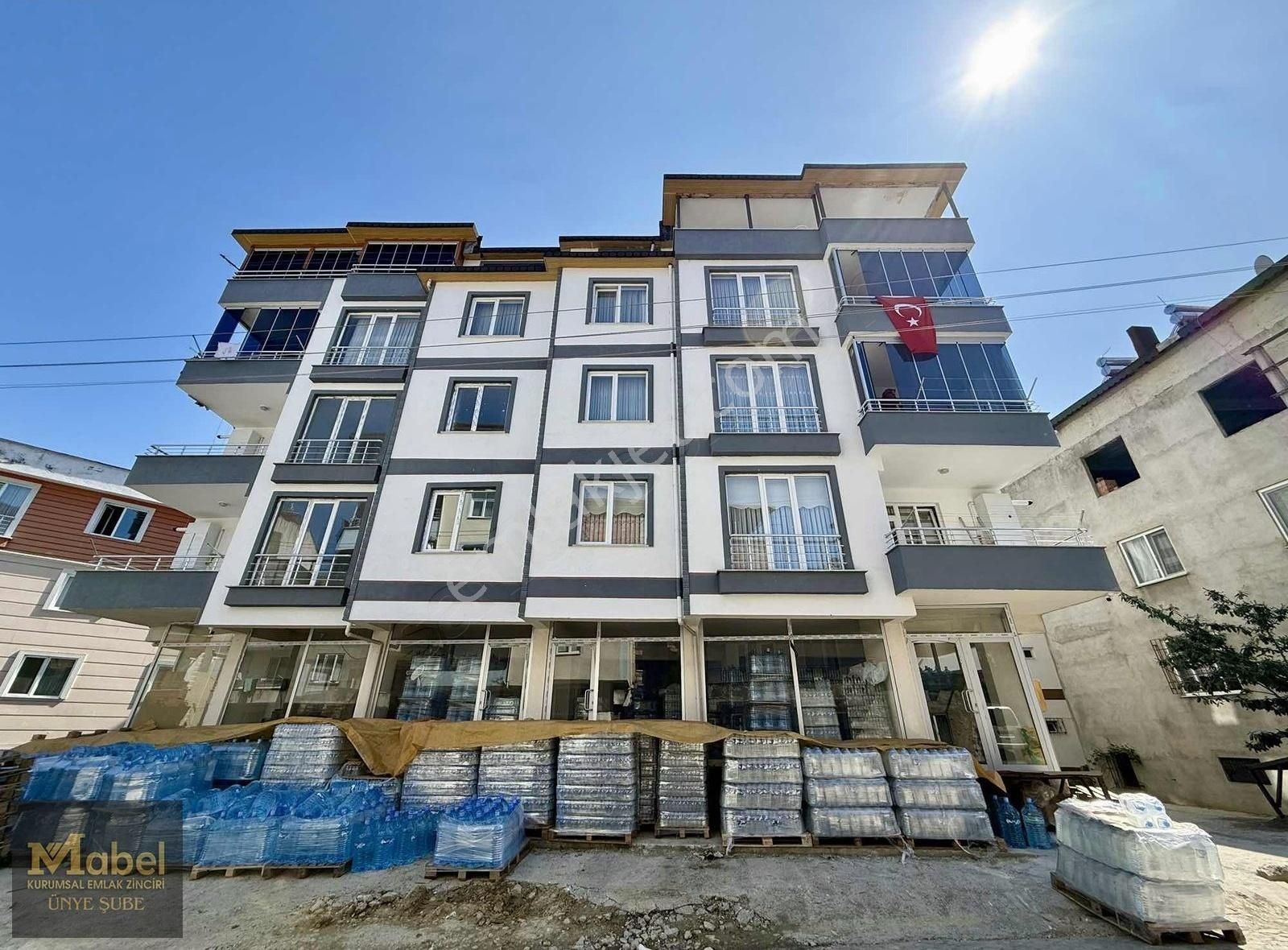 Mabel'den - Acill Fırsat Fiyatlı Önü Full Açık Merkezi Konum !!!