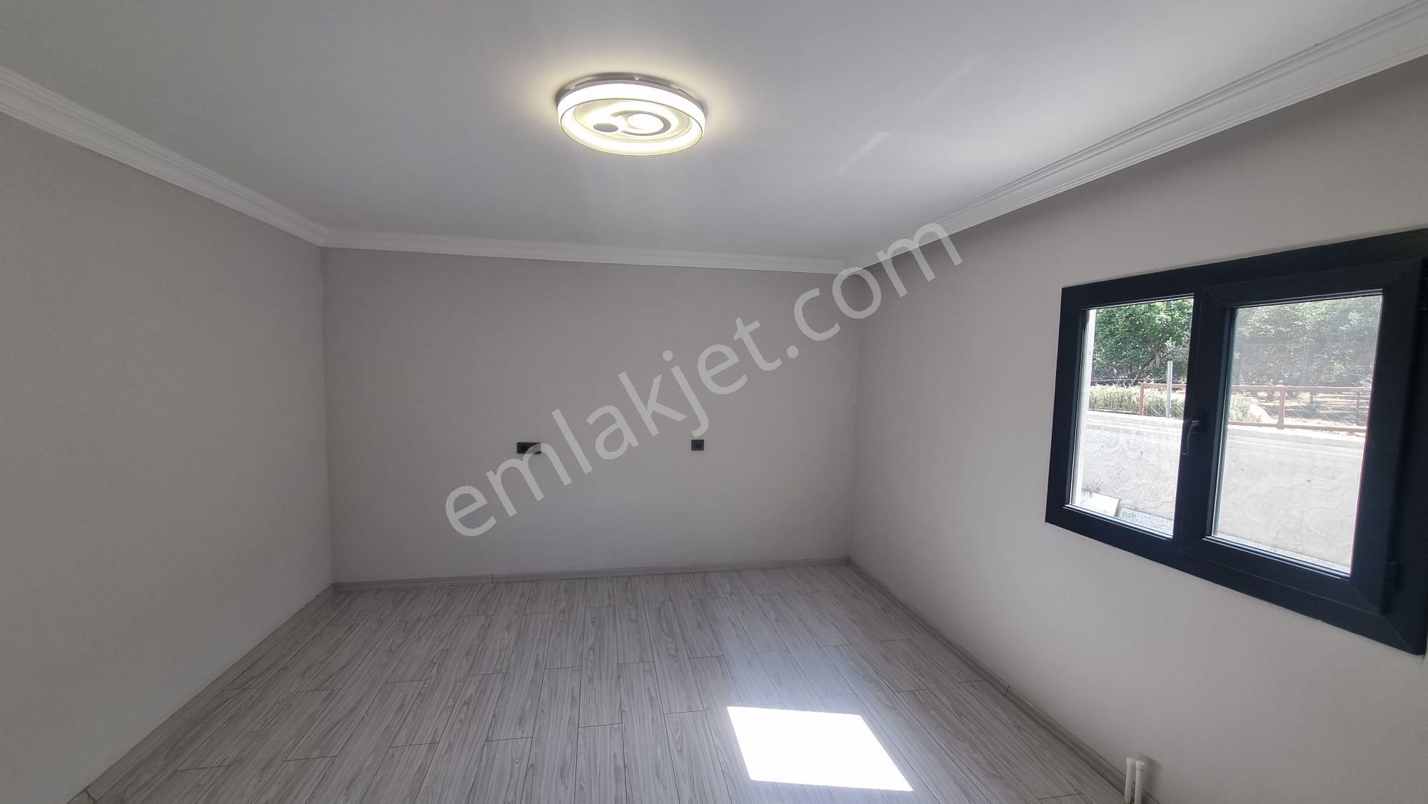 Eşiyok Emlak'tan Torbalı Özbey De Satılık Tarla+müstakil Ev - Görsel 4