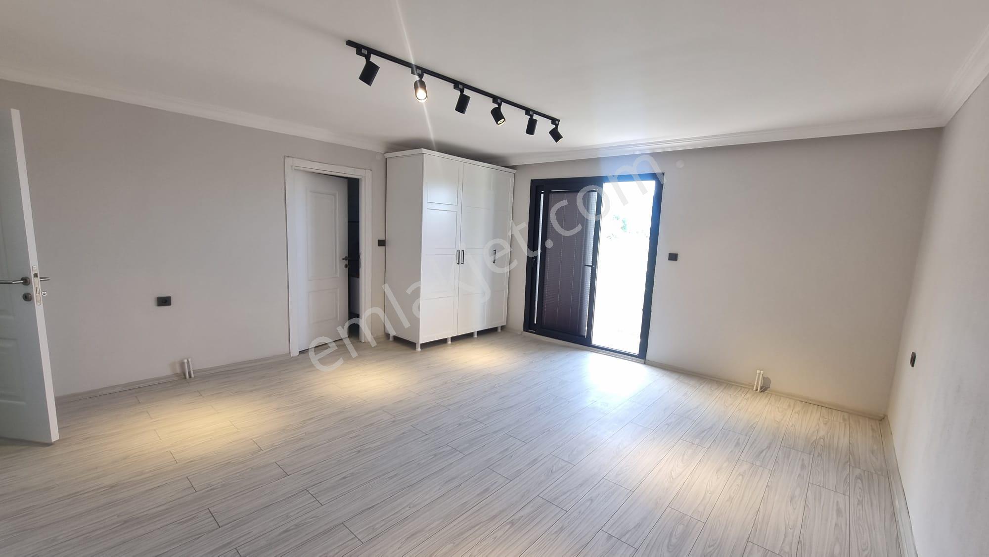 Eşiyok Emlak'tan Torbalı Özbey De Satılık Tarla+müstakil Ev - Görsel 14