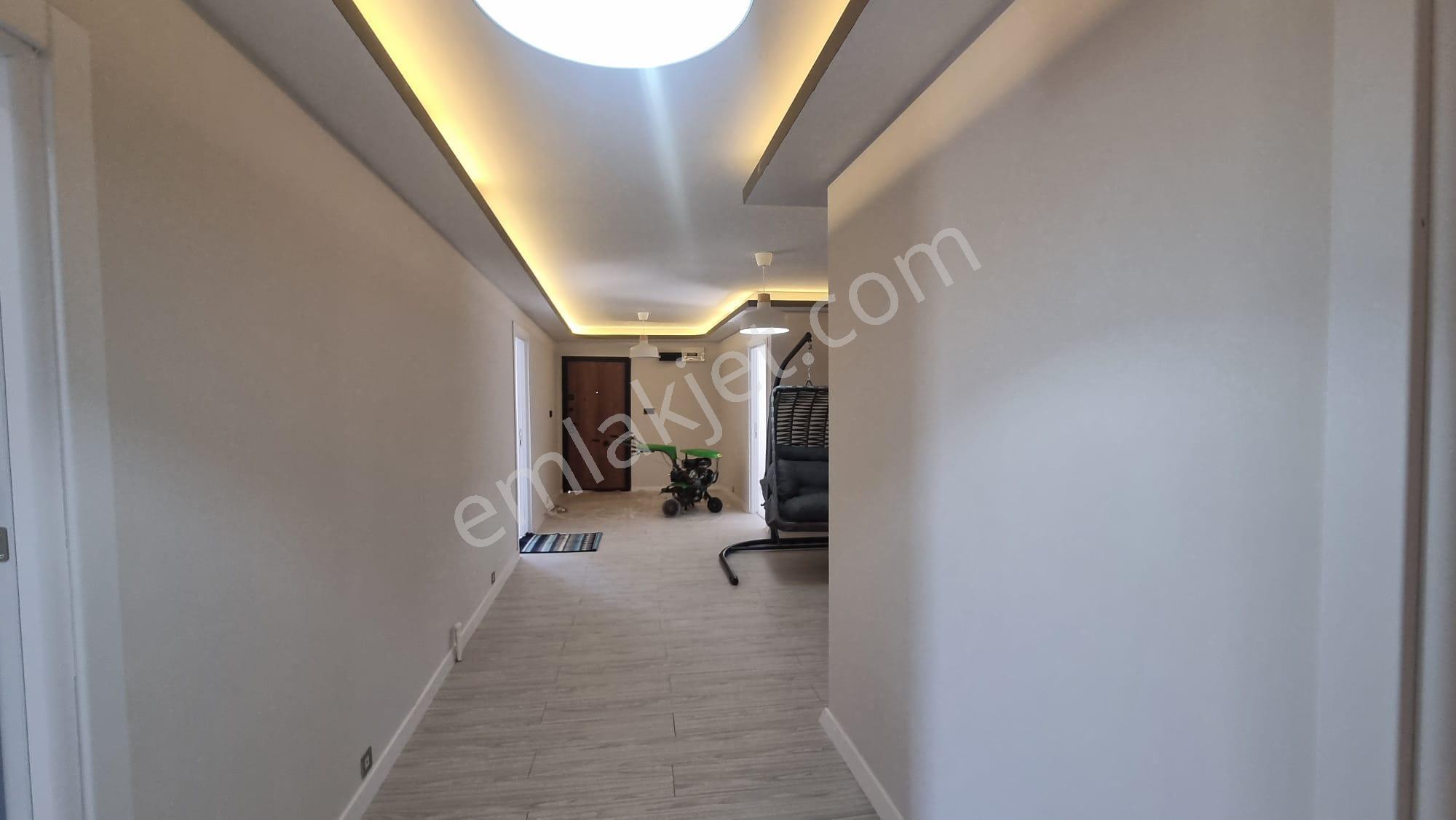 Eşiyok Emlak'tan Torbalı Özbey De Satılık Tarla+müstakil Ev - Görsel 11