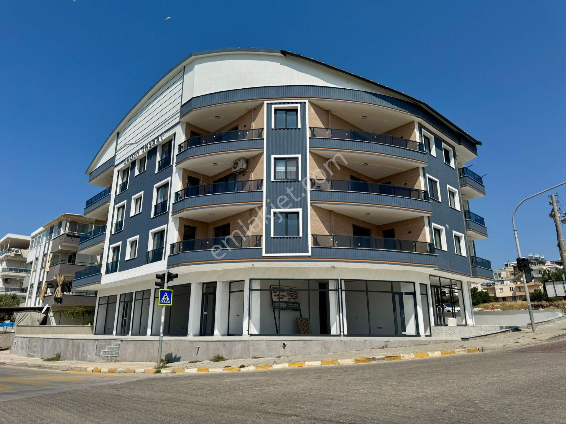 Didim Merkezde 2+1 Ayrı Mutfaklı Dairemiz Satılıktır Ön Cephelidir Binamız Asansörlü Ve Sıfırdır