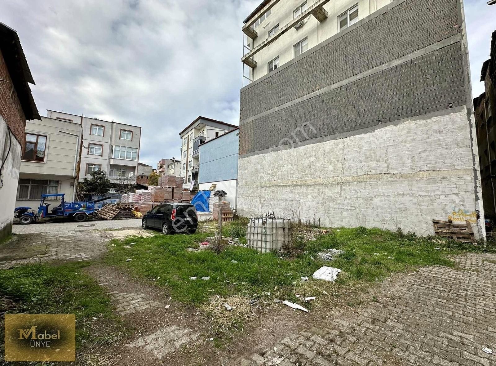 Mabel'den - Fevzi Çakmak'ta Anayola Cephe Sahile 50 Mt Mesafe