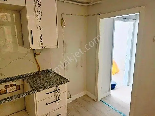 Çiftçi Emlak'tan Orta Mh Sakarya Cami Yanı İçi Yapılı Satılık Daire - Görsel 4