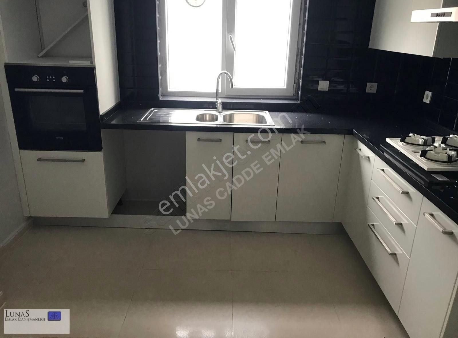 Lunas'dan Caddebostan Sahil Mehtap Sokakda 148m2 Geniş 3+1 Daire - Görsel 6