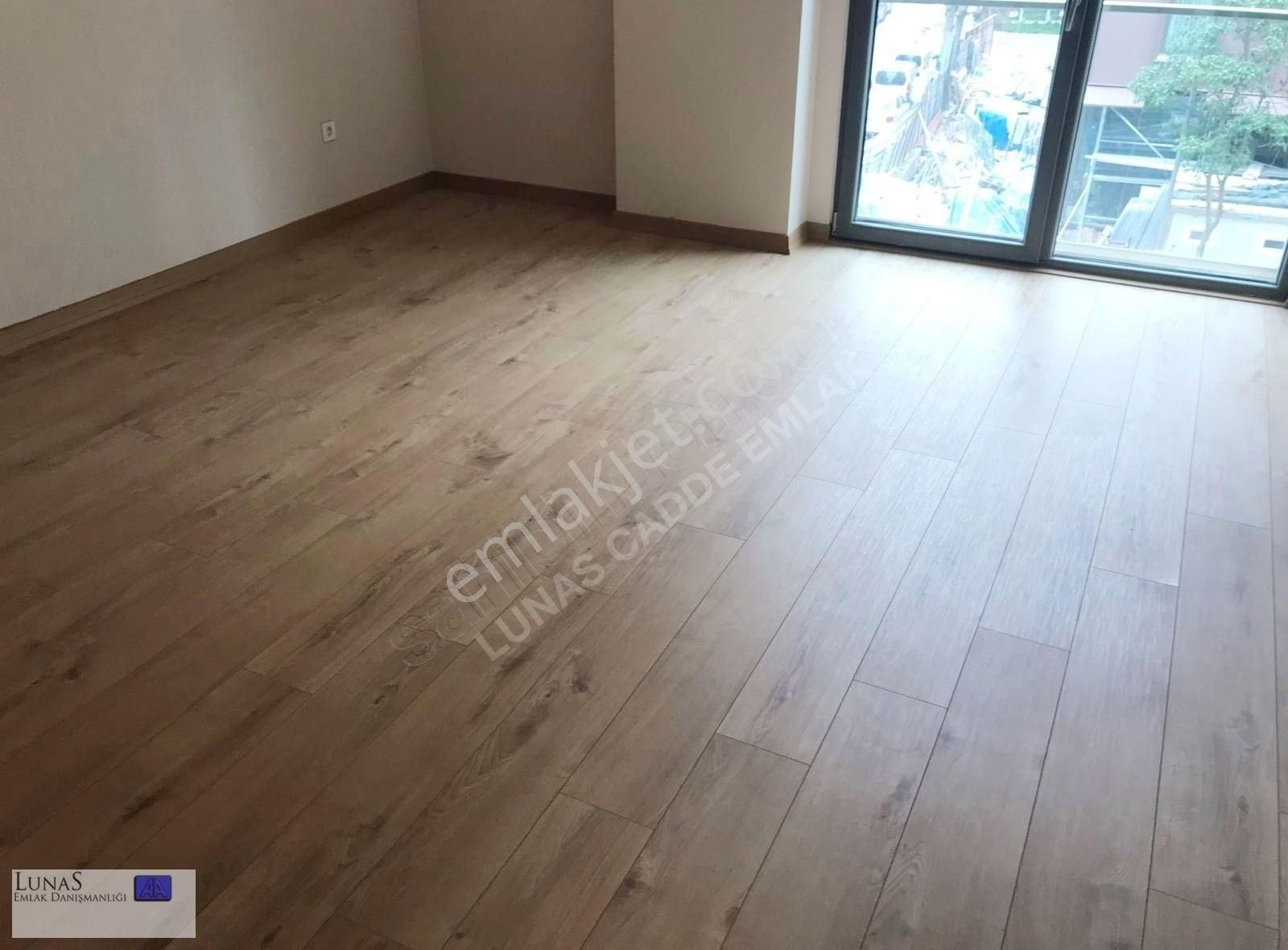 Lunas'dan C.bostan Sahil Mehtap Sk.da Balkonlu Yeni Geniş 2+1 - Görsel 27