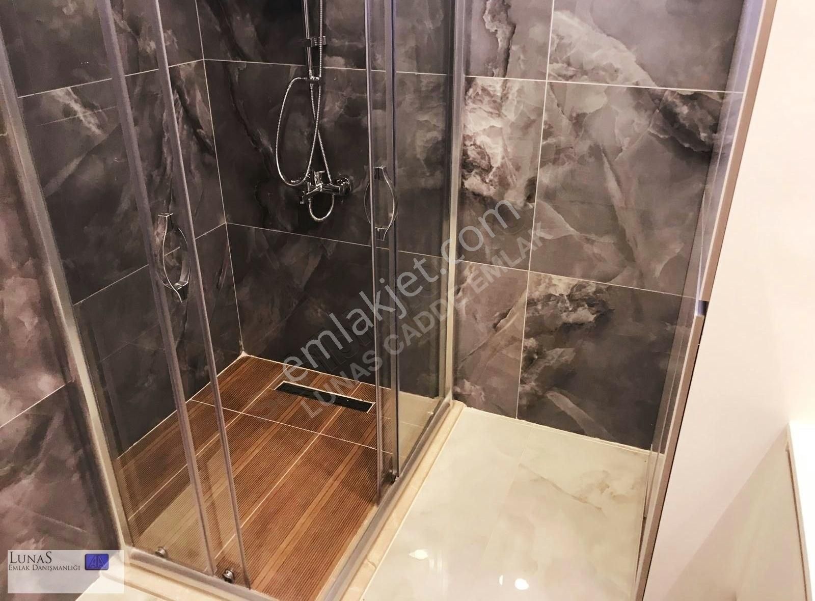 Lunas'dan C.bostan Sahil Mehtap Sk.da Balkonlu Yeni Geniş 2+1 - Görsel 22