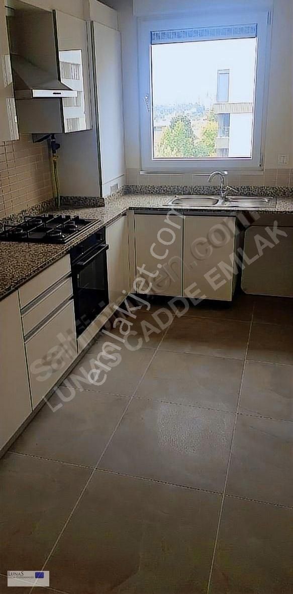 Lunas Emlaktan Full Kapanmaz Deniz Manzaralı 3+2 Daire - Görsel 12