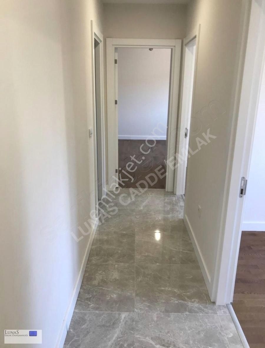 Lunas'dan Çiftehavuzlar Sahil'de Yeni Binada 3+1 Balkonlu Daire - Görsel 7