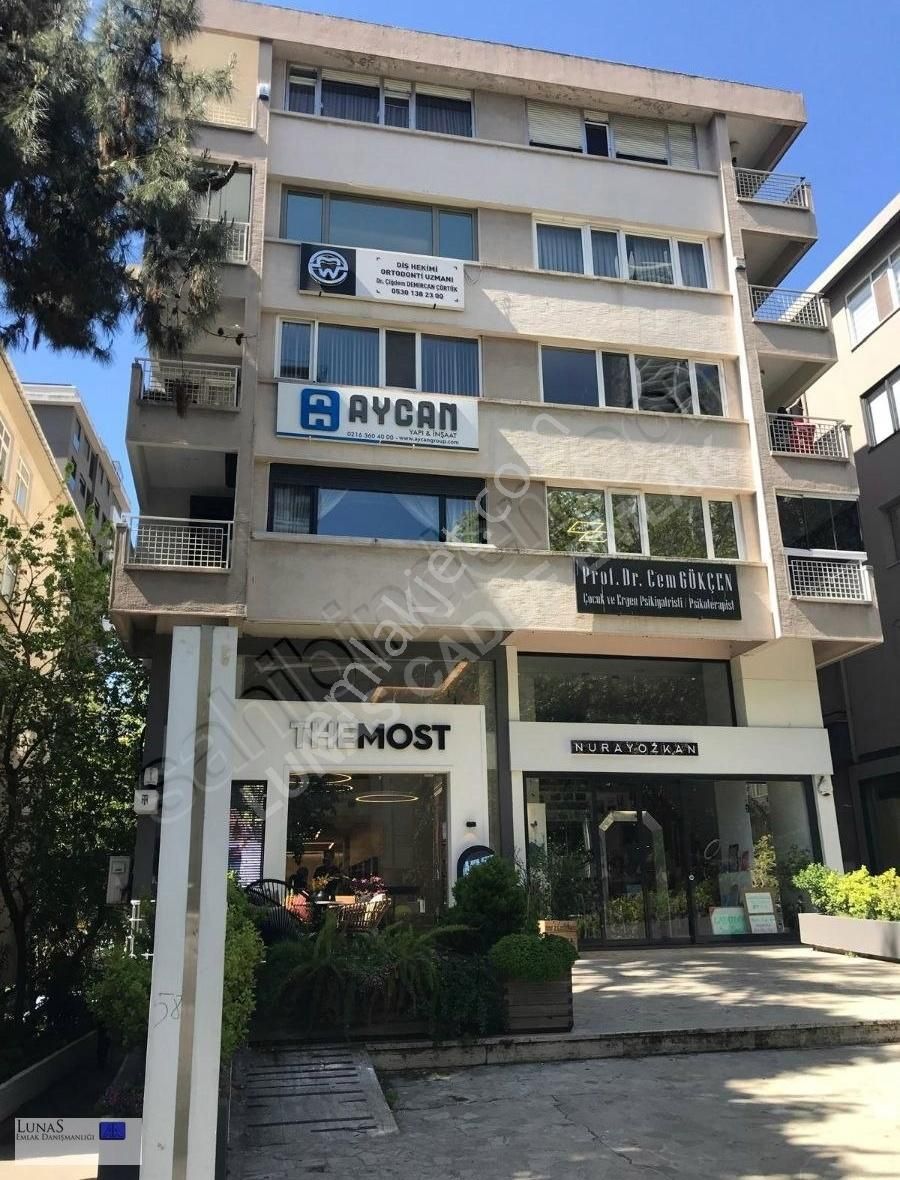 Bağdat Cad. Üstünde Mimari Dekorlu Müstakil Girişli 3+1 Daire