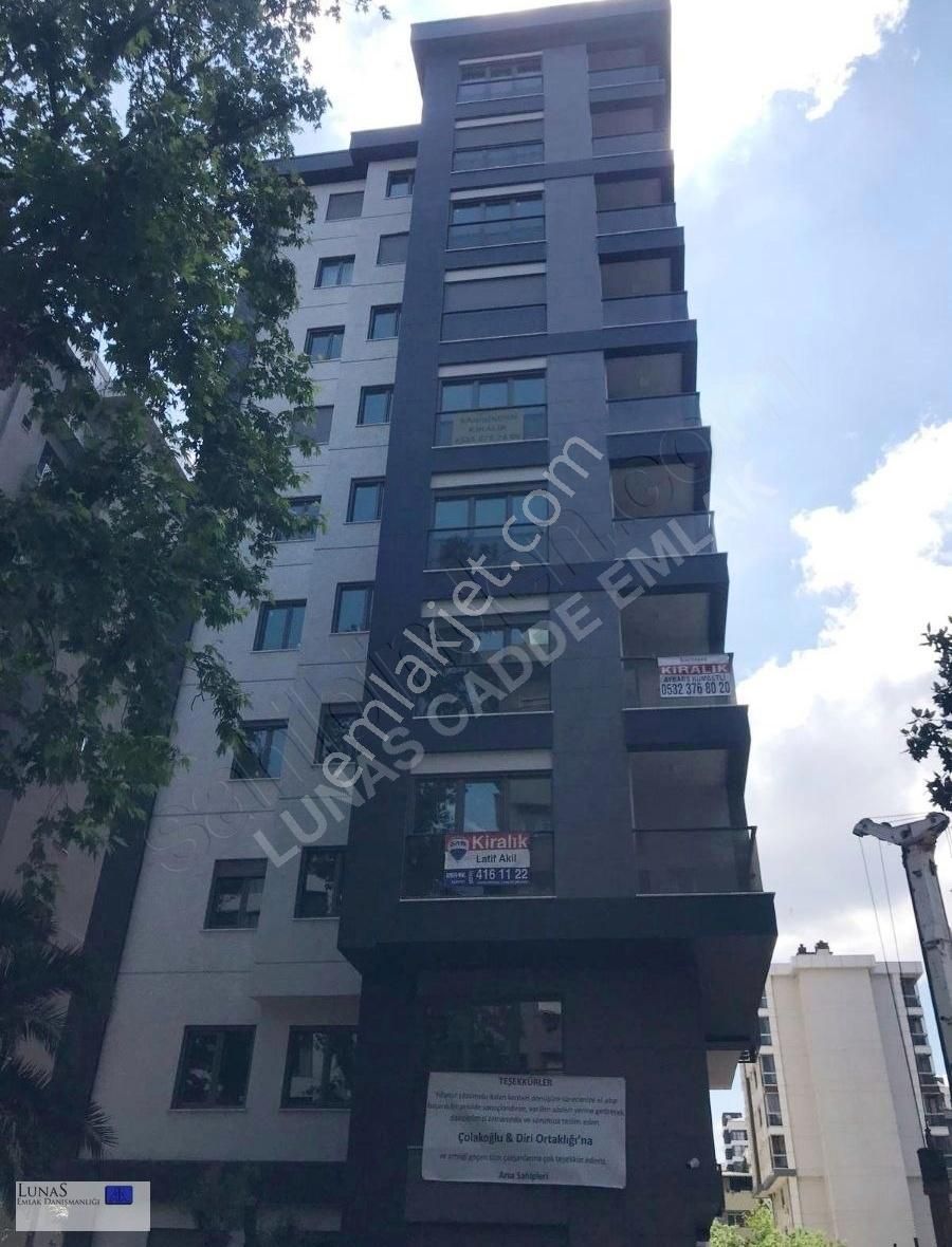 Lunas'dan Ethemefendi Cad. Üzerinde Sıfır Bina Geniş 3+1 Daire - Görsel 22