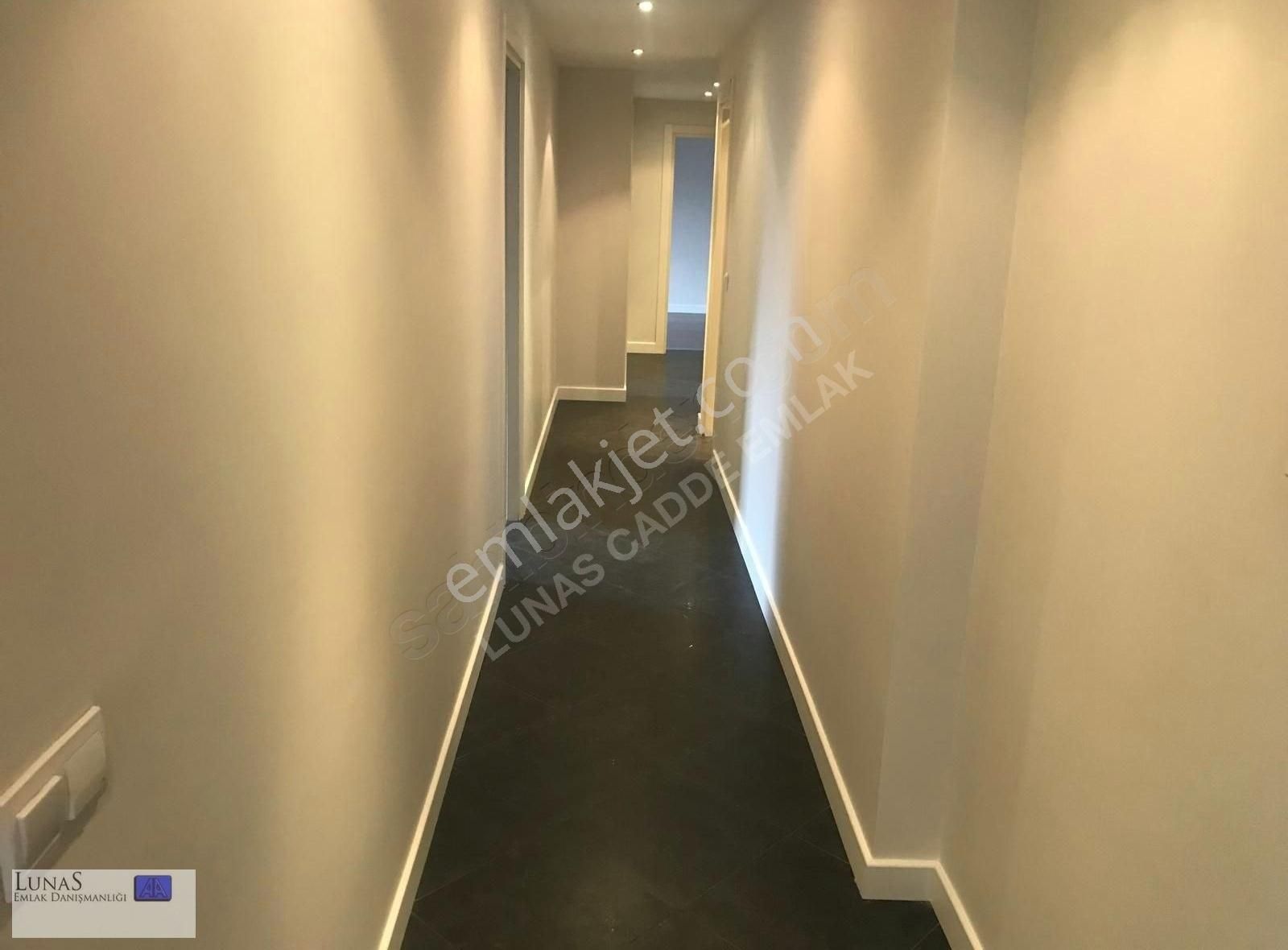 Lunas'dan Şaşkınbakkal Site İçindr 160 M2 3+1 Geniş Daire - Görsel 15