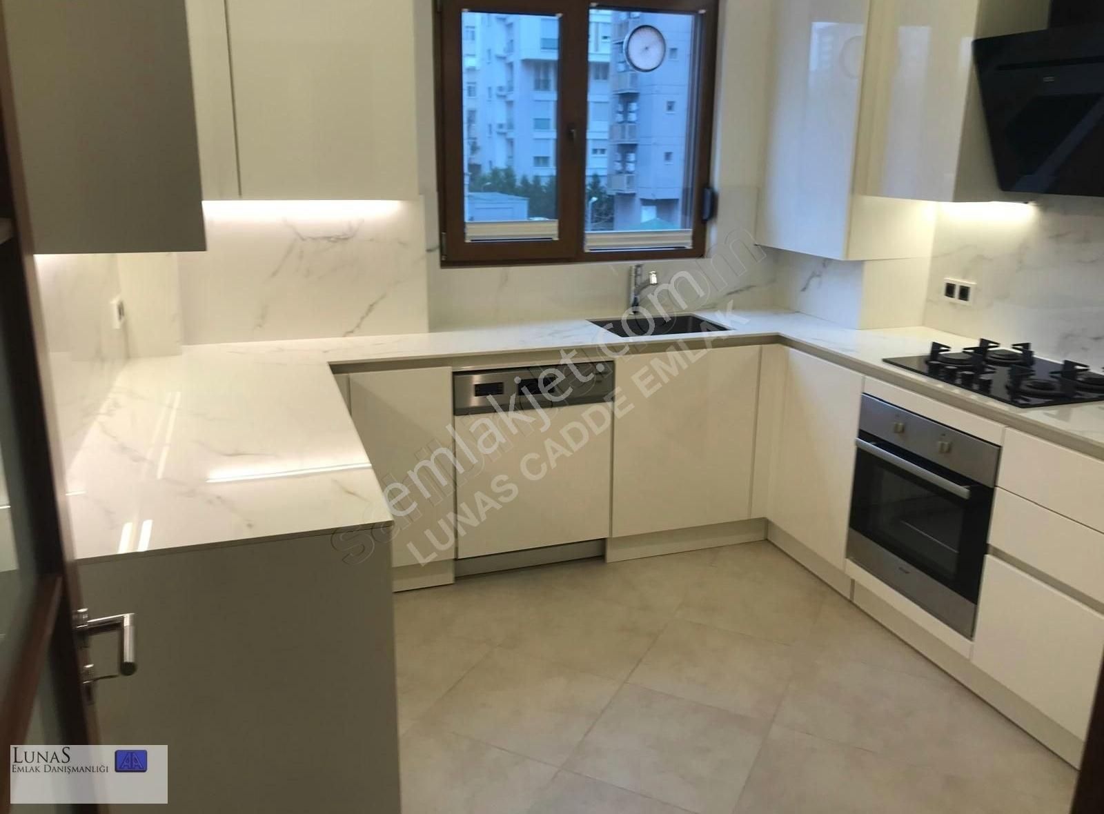 Caddebostan Sahilde Park Manzaralı Daire - Görsel 31