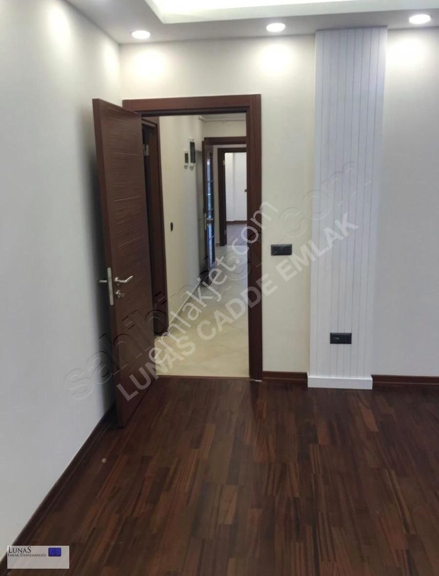 Caddebostan Sahilde Park Manzaralı Daire - Görsel 23