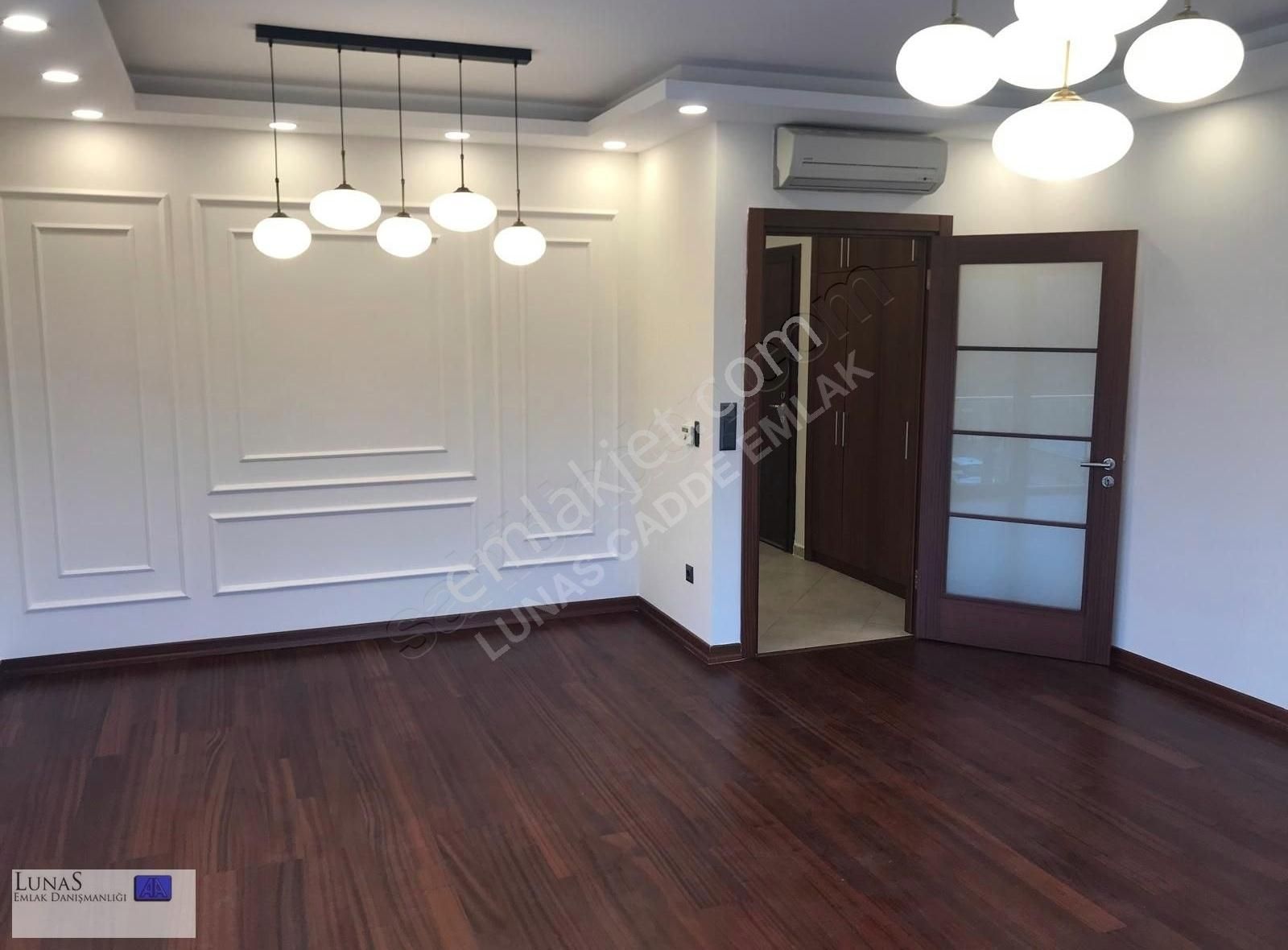 Caddebostan Sahilde Park Manzaralı Daire - Görsel 3