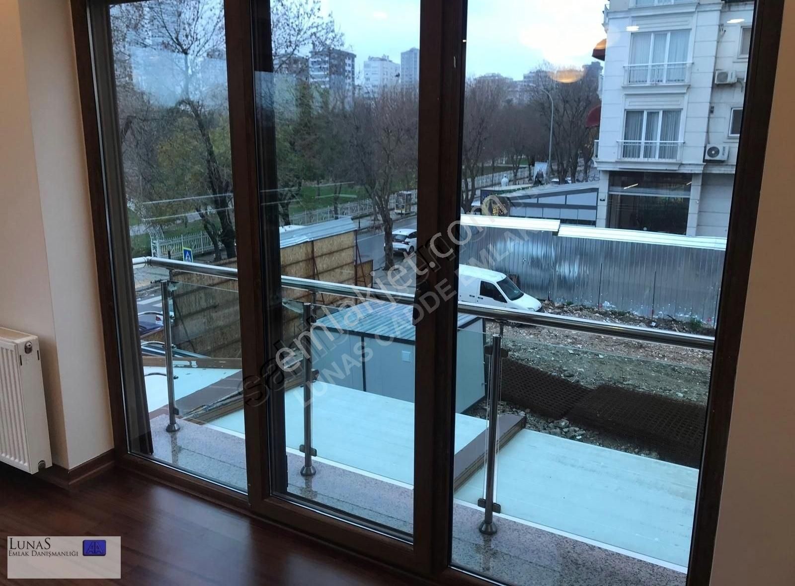 Caddebostan Sahilde Park Manzaralı Daire - Görsel 24