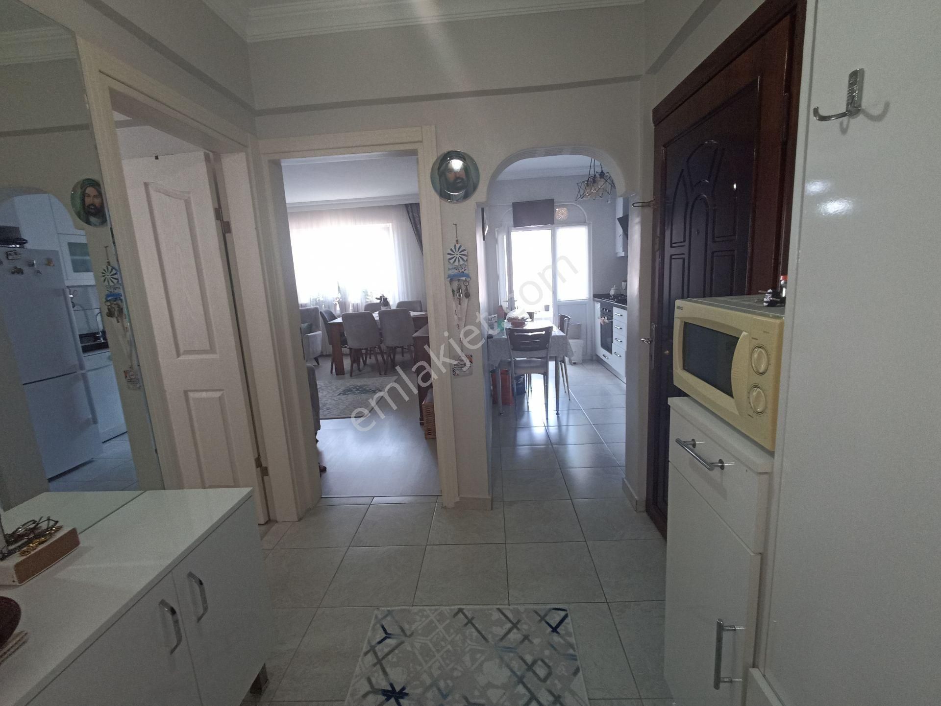 Çok Acil Ulaşıma, Sağlık Ocağına Ve Pazara Çok Yakın 85 M2 2+1 Daire