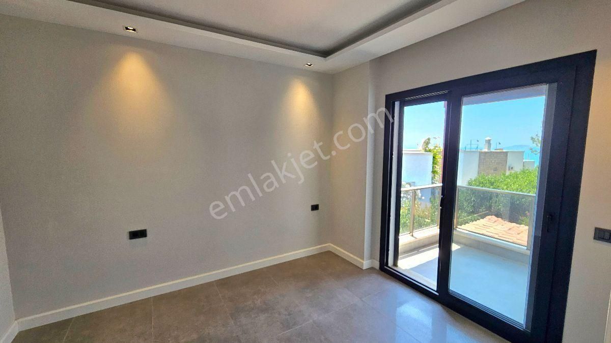 Bodrum Gümüşlükte Satılık Denize 200 Metre Mesafede 3+1 Müstakil Sıfır Villa - Görsel 26