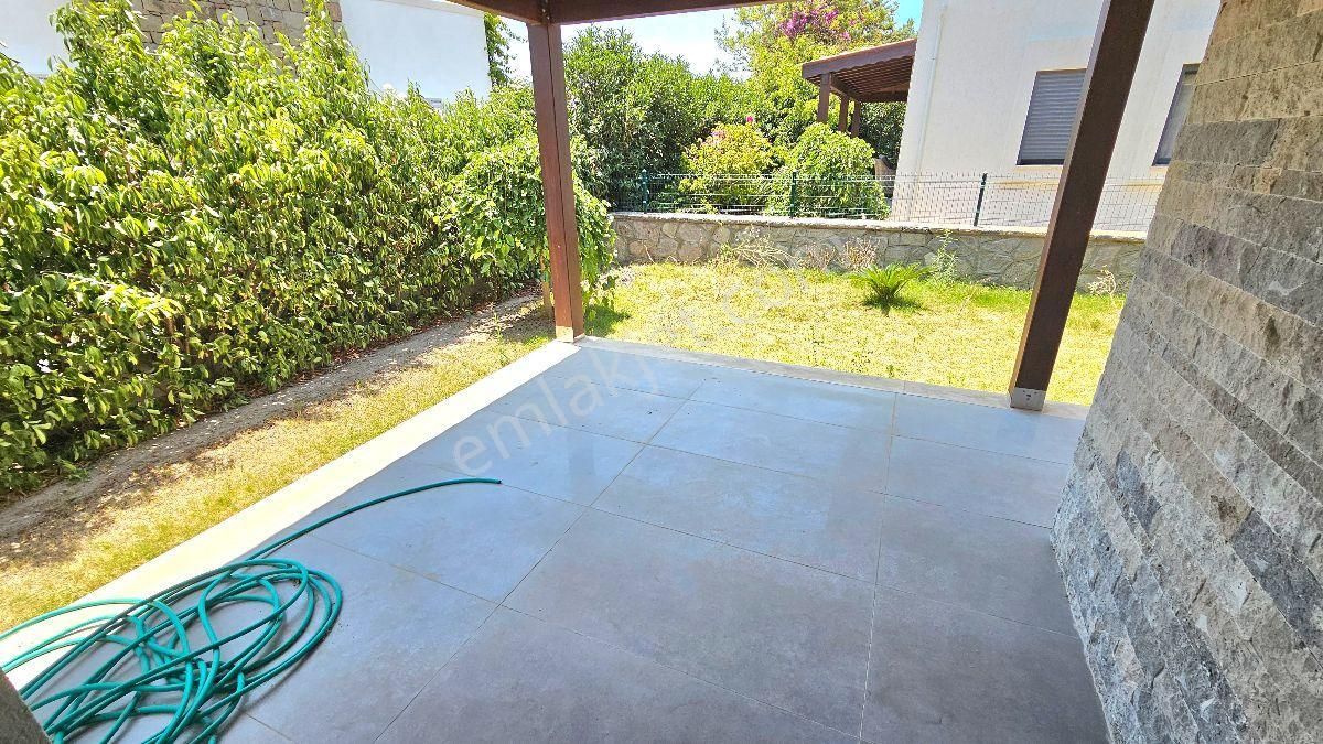 Bodrum Gümüşlükte Satılık Denize 200 Metre Mesafede 3+1 Müstakil Sıfır Villa - Görsel 14